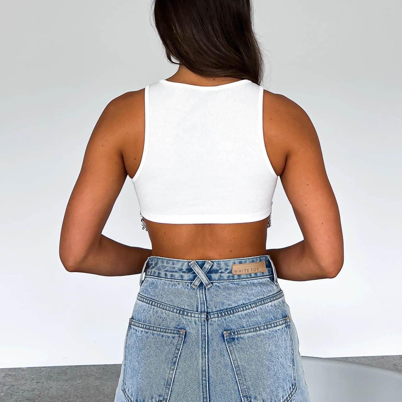 Criss Neck Sunken Stripe Short Cropped Sleeveless Top - Vestir en Moda
