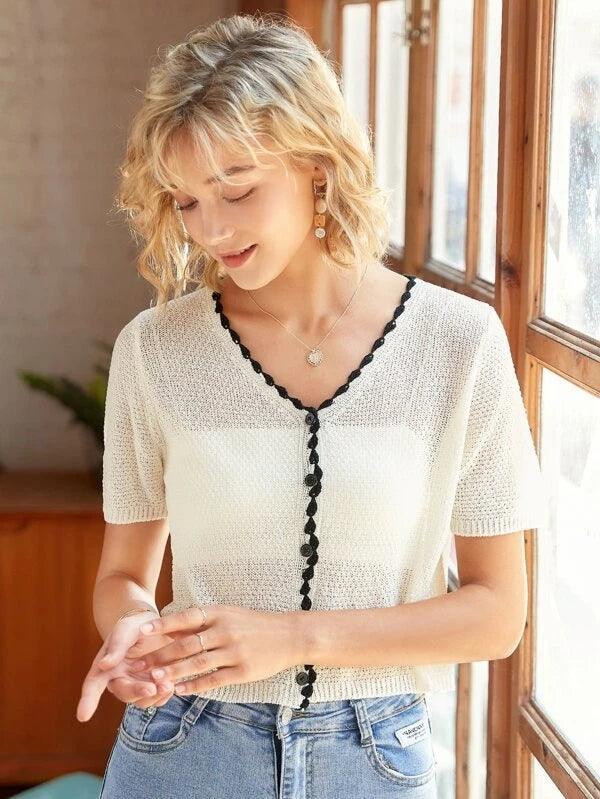 Gabriela Short Sleeve V Neck Solid Short Blouse - Vestir en Moda