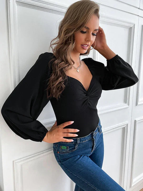 Hillarie Kink V-Neck Long Sleeve Bodysuit