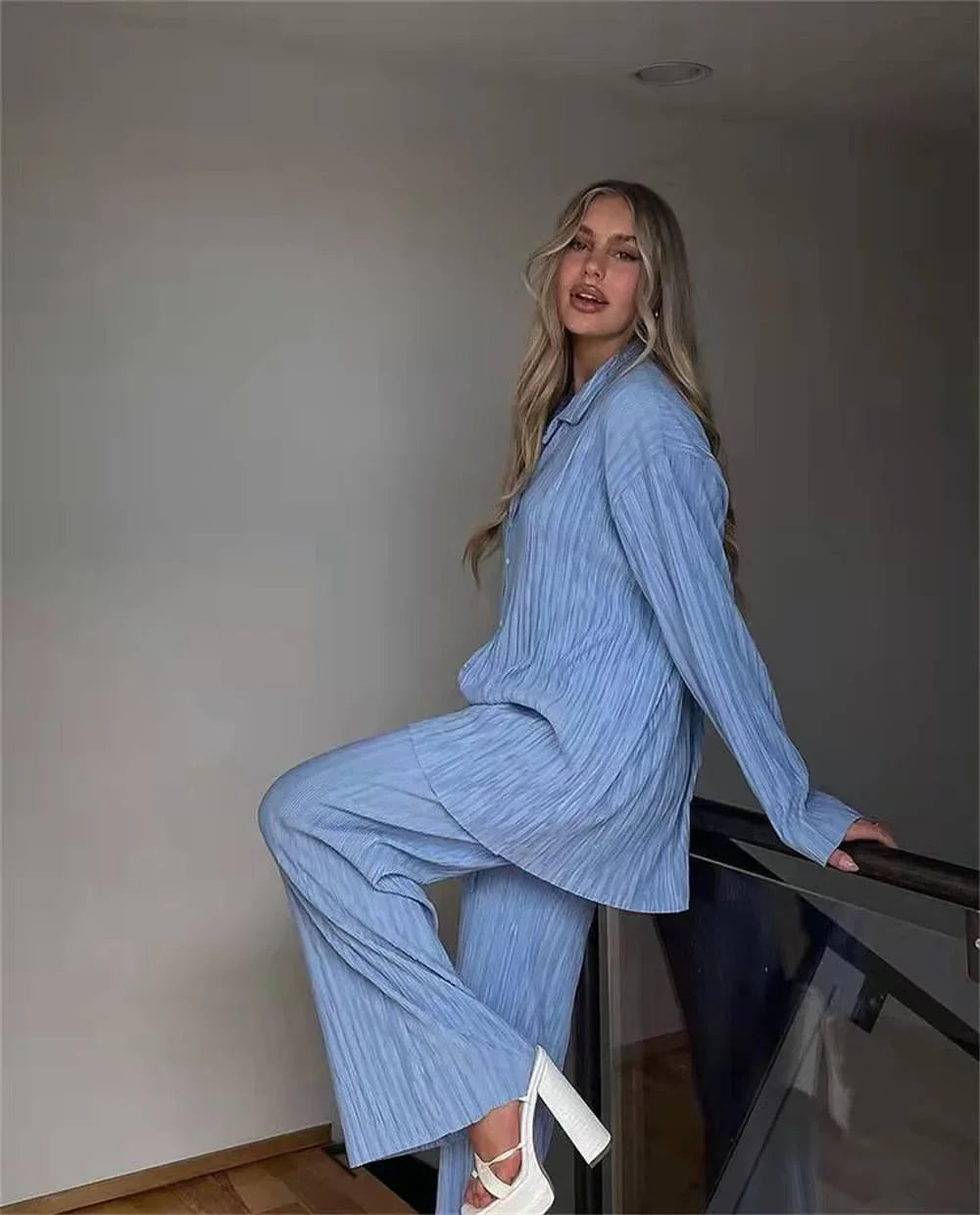 Layla Texture Loose Slimming Pleated Casual Two Piece Sets - Vestir en Moda