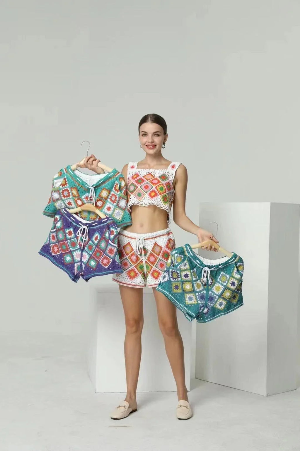 Madison Lattice High Waist Embroidered Shorts Two Piece Set - Vestir en Moda