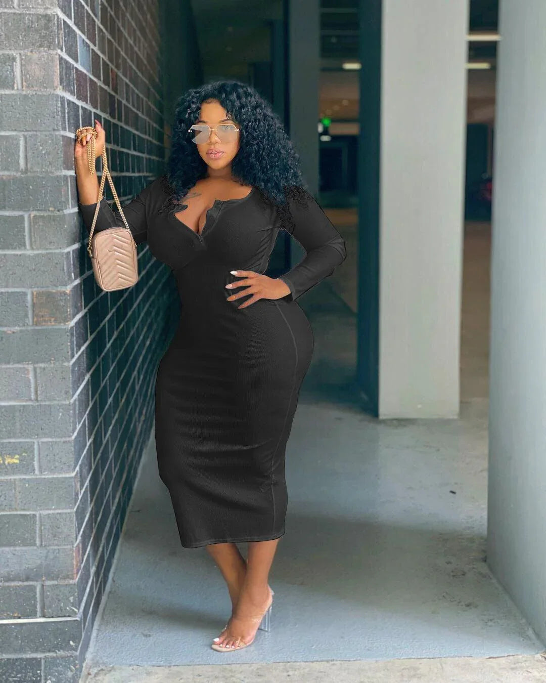 Nadia Plus Size Sexy Solid Color V-Neck Long Sleeve Women Dress - Vestir en Moda