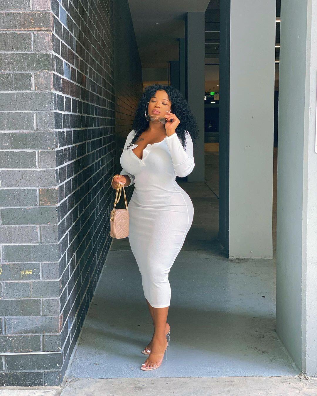Nadia Plus Size Sexy Solid Color V-Neck Long Sleeve Women Dress - Vestir en Moda