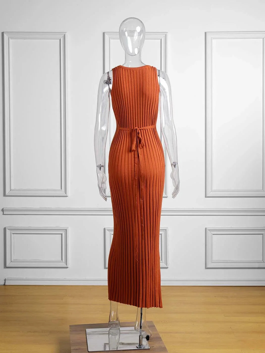 Nia Sleeveless Pleat Round Neck A-line Pit Strip Slim Long Dress - Vestir en Moda