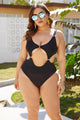 Nurie Plus Size Sexy One-Piece Swimsuit Black Cut-Out Swimsuit - Vestir en Moda