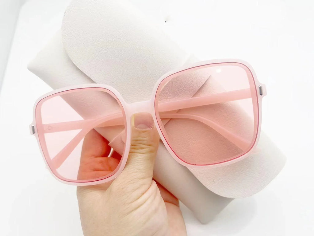 Oversized Frame Women Ins Fashion Sunglasses UV Protection - Vestir en Moda