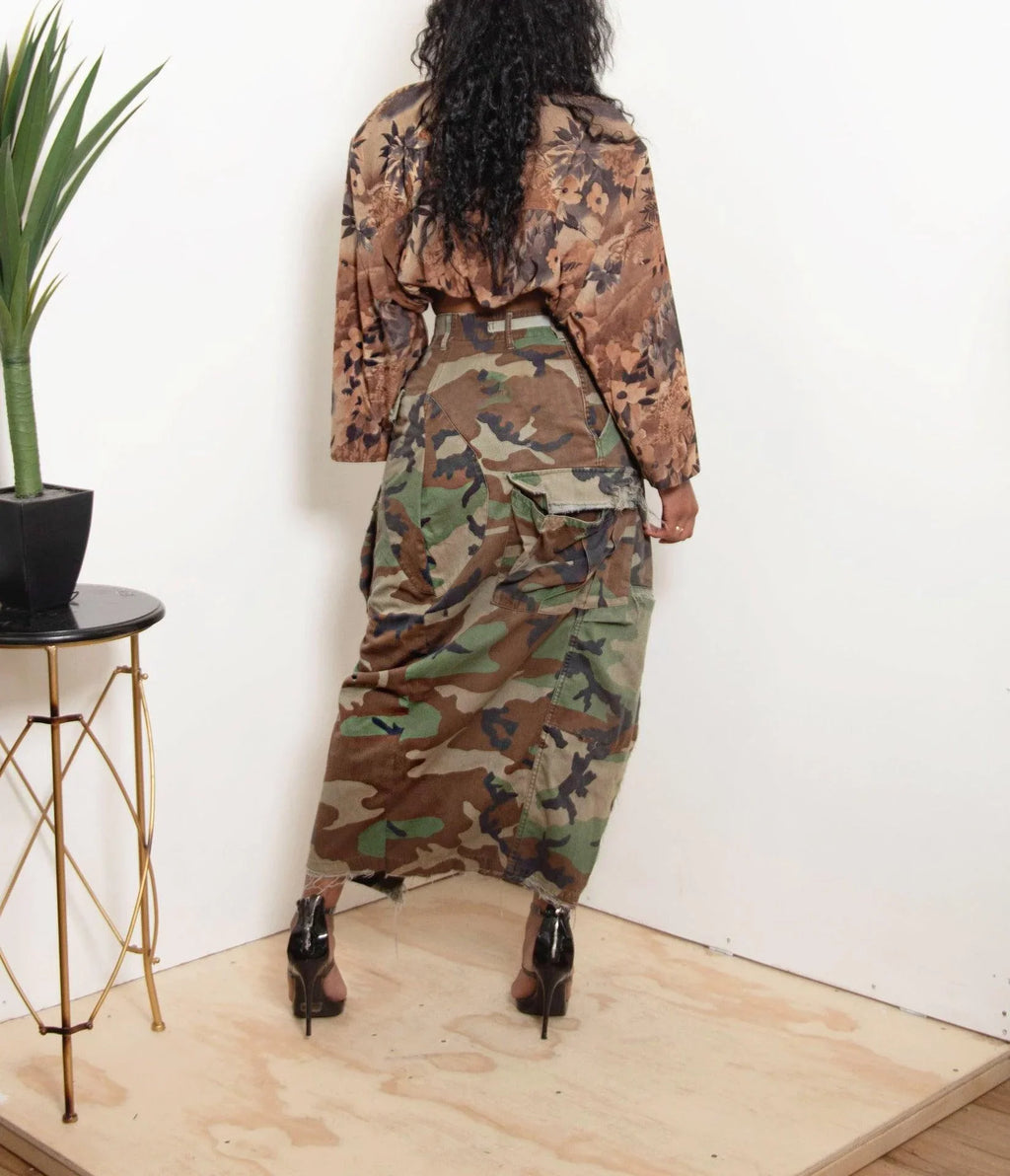 Phoebe Pocket Button Personalized Camouflage Pocket Slit Tassel Skirt - Vestir en Moda