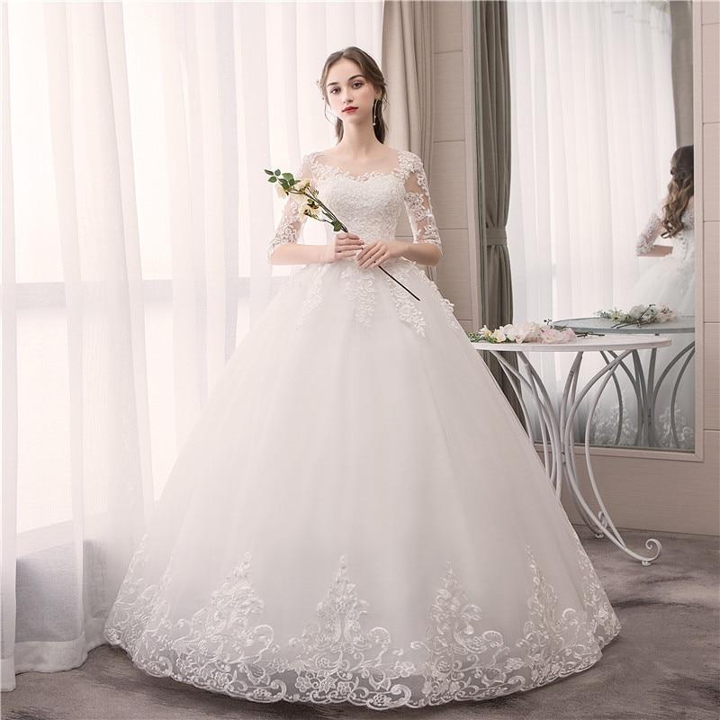 Sexy O Neck Half Sleeve Fashion Slim Lace Embroidery Wedding Gown