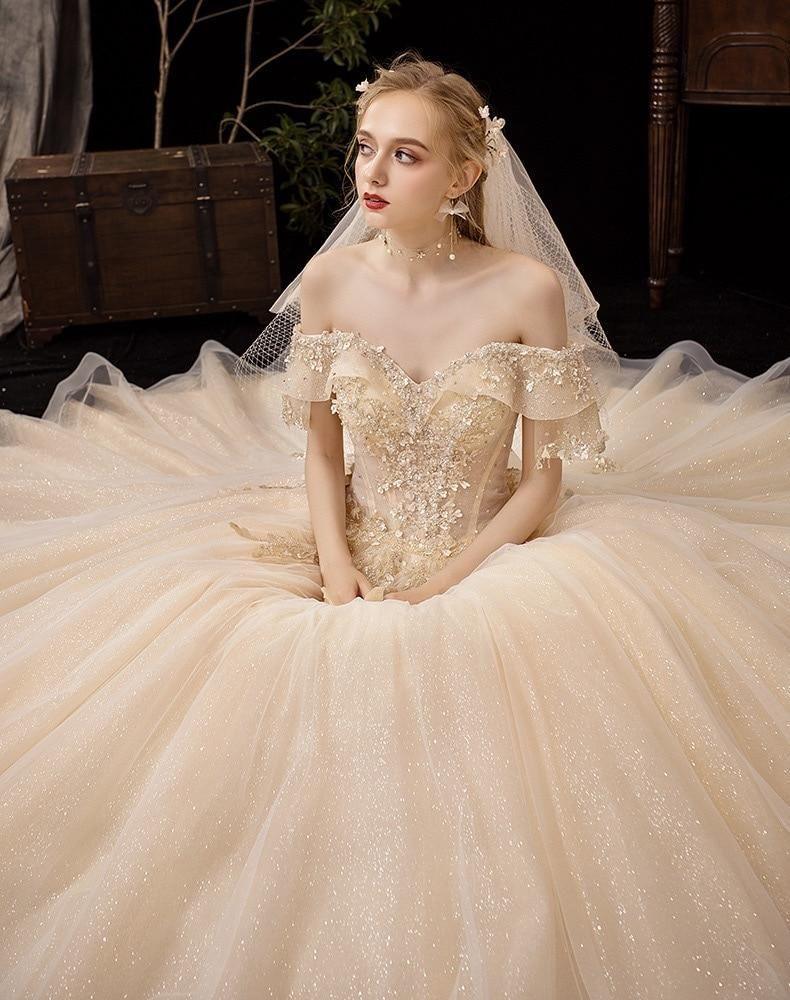 Shiny Vintage Wedding Dresses Off Shoulder with Crystal Bead