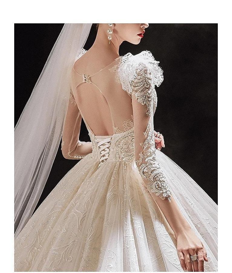 Luxurious Princess Wedding Dresses with Shiny Pearls