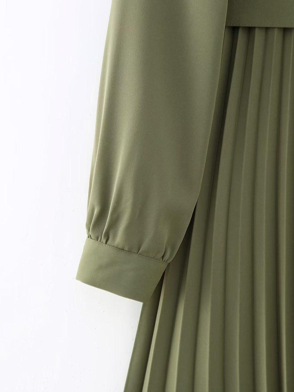 Raquel Women Winter V neck Belt Pleated Dresses - Vestir en Moda