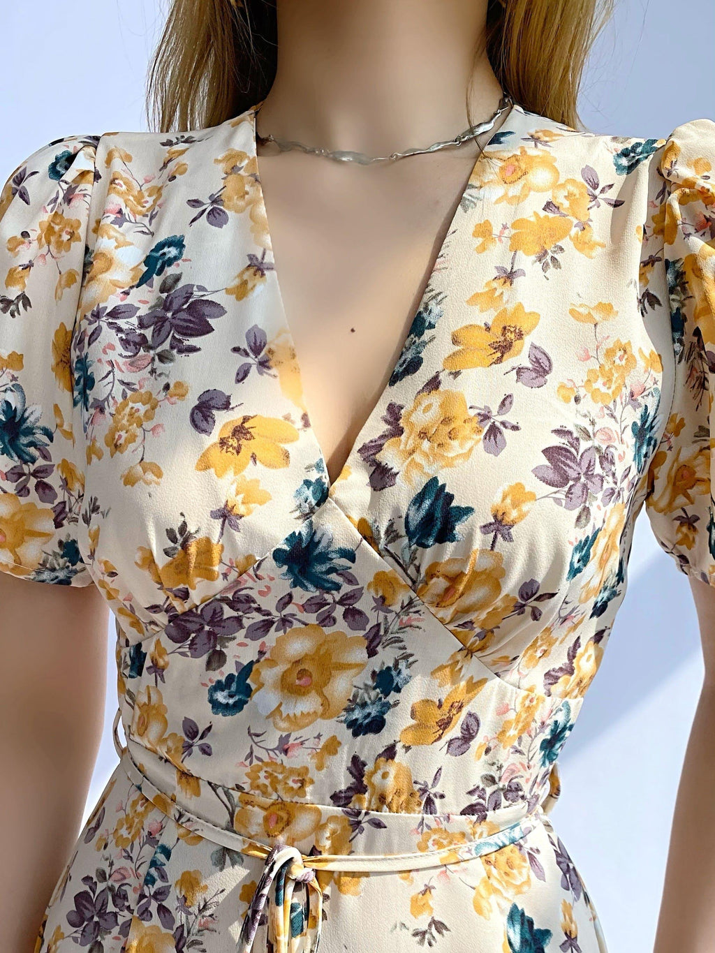 Rosanna Autumn New Fashion Small Floral Tie-Neck Waist Dresses - Vestir en Moda