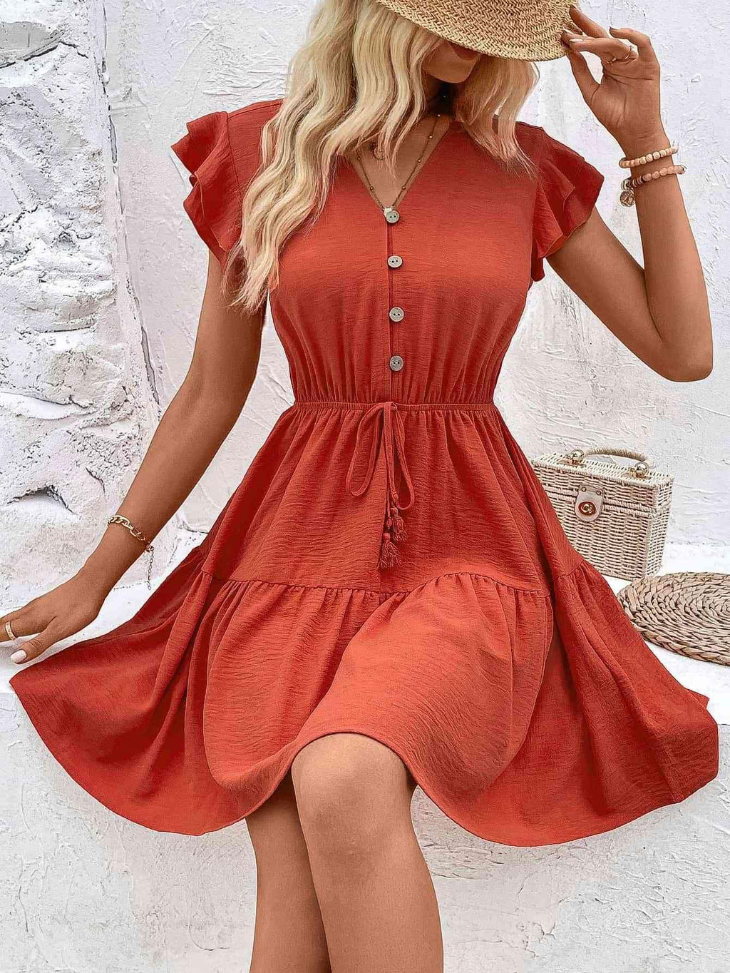 Alexa Tassel Tie V-Neck Flutter Sleeve Dress - Vestir en Moda