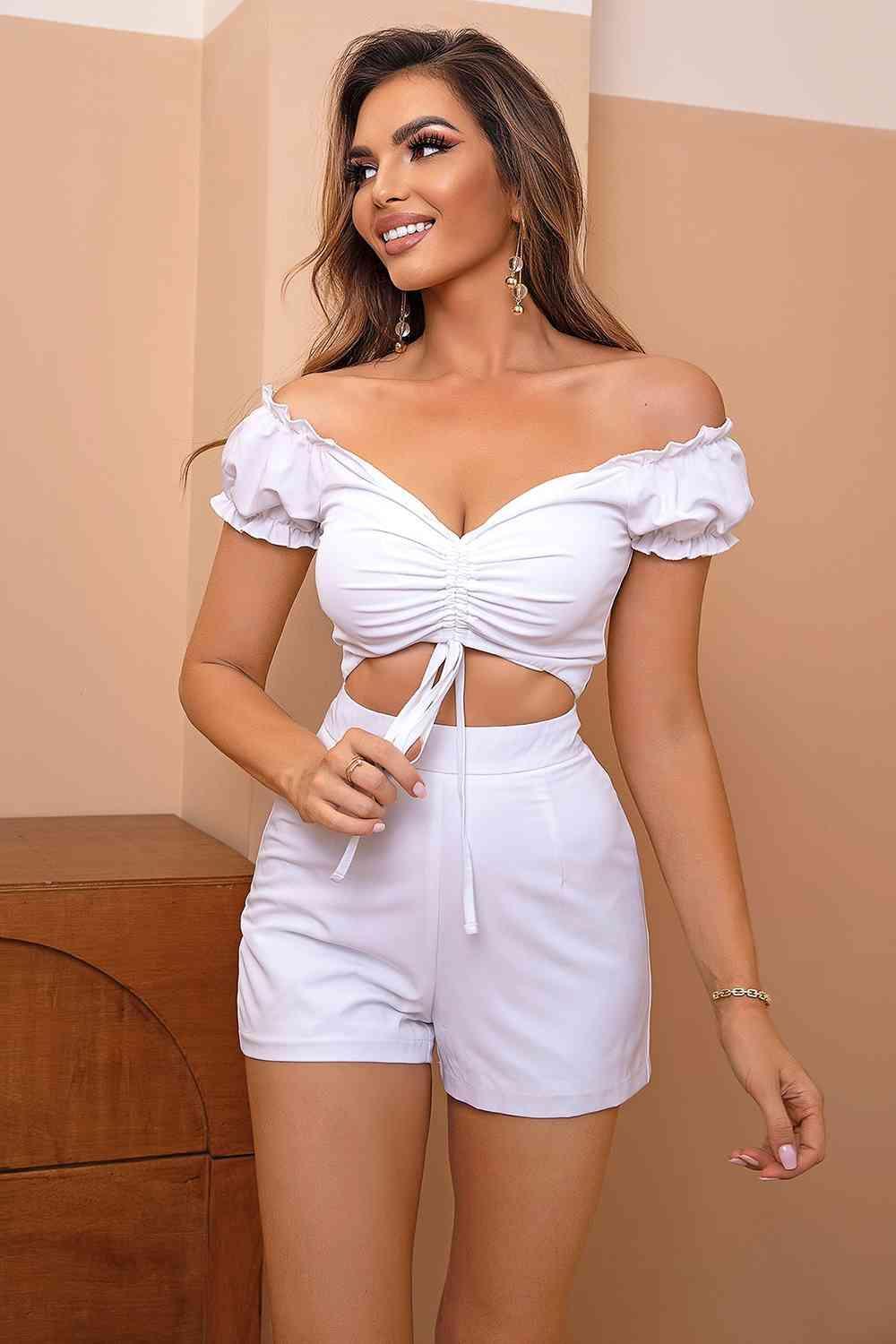 Alena Drawstring Ruched Cutout Romper - Vestir en Moda