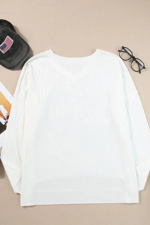 Liliana Christmas Graphic High-Low Design Sweater - Vestir en Moda