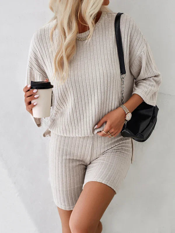 Emily Women's new style elegant, fashionable and casual round Two pieces sets