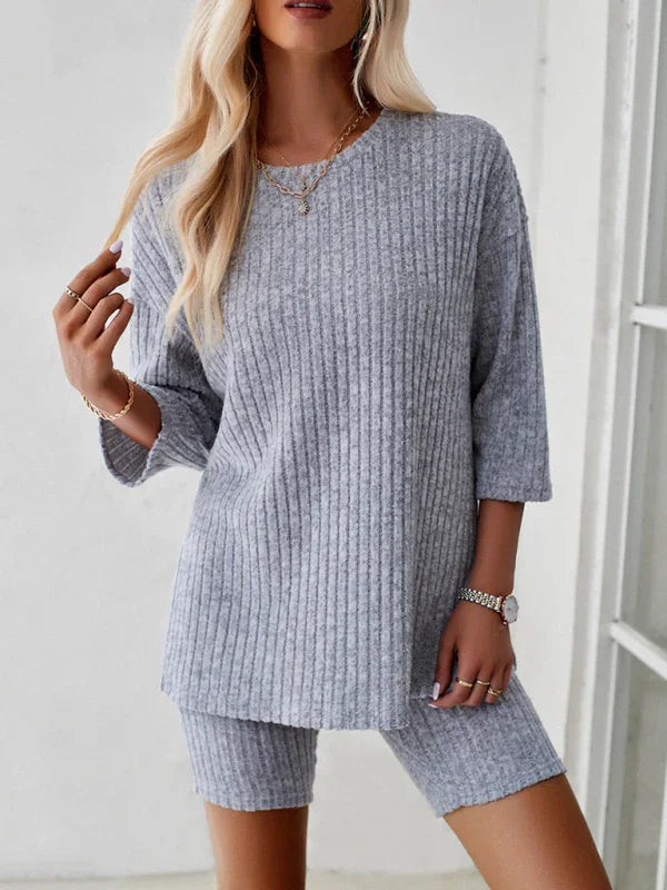 Emily Women's new style elegant, fashionable and casual round Two pieces sets