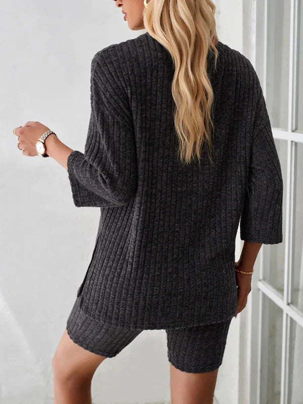 Emily Women's new style elegant, fashionable and casual round Two pieces sets