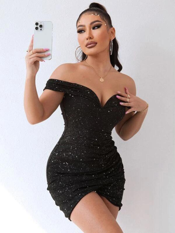 Maxine Off The Shoulder Ruched Sheath Mini Dress - Vestir en Moda