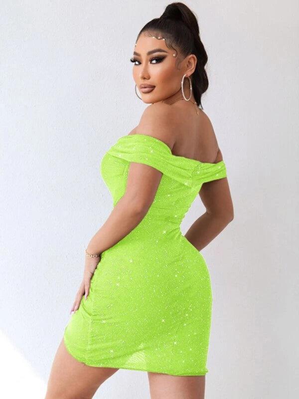 Maxine Off The Shoulder Ruched Sheath Mini Dress - Vestir en Moda